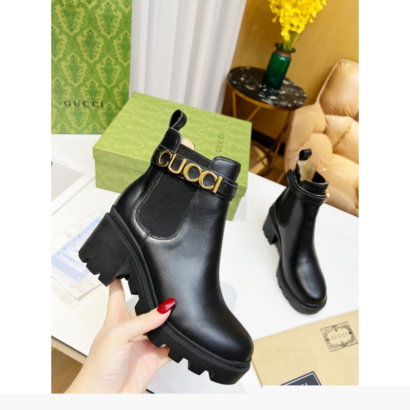 G*u*i boots